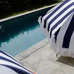 Maison Dominos Centre Piscine Accès Océan à Pied
