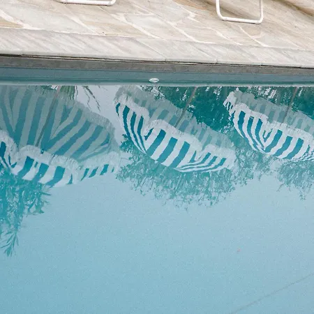 Casa de Férias Maison Dominos Centre Piscine Accès Océan à Pied