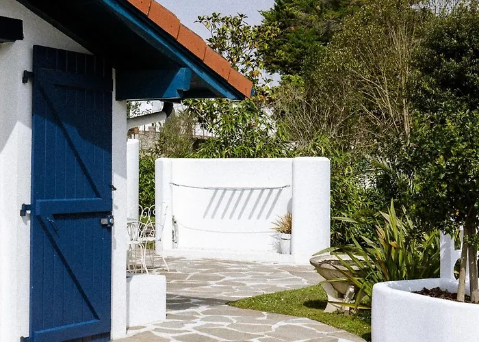 Дом отдыха Centre Piscine Acces Ocean A Pied