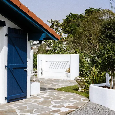 Holiday home Centre Piscine Acces Ocean A Pied